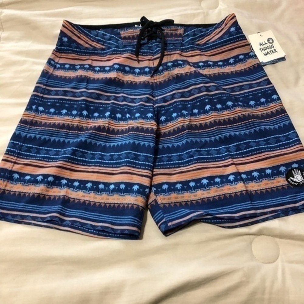 Men’s size 34 Body Glove Vapor Carlsbad Board shorts
